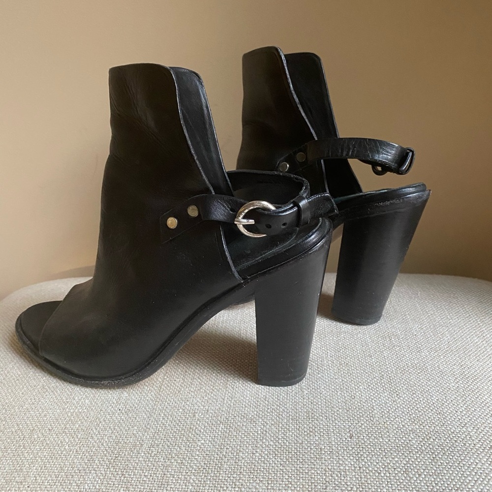 Rag & Bone black leather booties with leather sole